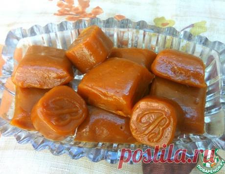 Медовые ириски на сметане – кулинарный рецепт