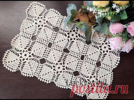 Вяжем салфетку или скатерть из легкого, квадратного мотива крючком 1.5 мм. Размер мотива 15×15