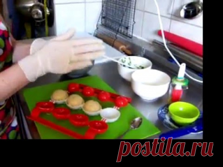 Картофельные шарики с начинкой (шпинат+сыр)