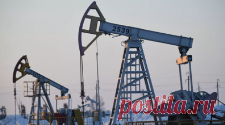 Экономист Алиев спрогнозировал динамику цены на нефть. Кандидат экономических наук, доцент кафедры финансов устойчивого развития РЭУ им. Г.В. Плеханова Аяз Алиев прокомментировал динамику цен на рынке нефти. Читать далее