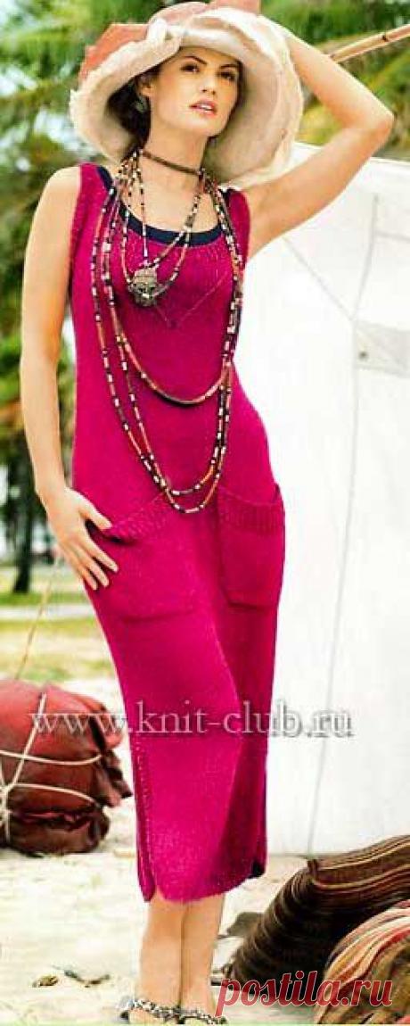 Длинное вязаное платье