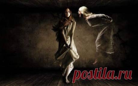 ТЕХНИКИ ОСТАНОВКИ ВНУТРЕННЕГО ДИАЛОГА..Наша ежедневная усталость, как ни странно, во многом спровоцирована внутренними диалогами (ВД), а не просто физическими нагрузками. Чем больше мы погружаемся в мысли, самокопание, тем больше нашей энергии расходуется на создание ВД и меньше остается на жизненные необходимости. Люди, практикующие остановку ВД, и взявшие частично этот диалог под свой контроль, отмечали улучшение состояний и энергетического потенциала, какую бы нагрузку они не совершали.