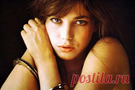 Джейн Биркин, 14 декабря, 1946