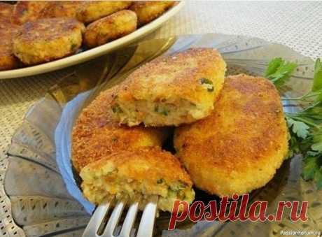 Монастырские котлеты. Рыбные Оригинально и очень вкусно. Приготовьте, не пожалеете!🥮🍪🐟🥕🥔Вкусно, не похоже ни на какие другие котлеты. Хочется съесть еще и еще одну котлетку. В общем приготовьте, не пожалеете!Ингредиенты:500 г филе любой белой рыбы (хорошо, даже если она будет довольно суховатая),&nbsp;1 большая...