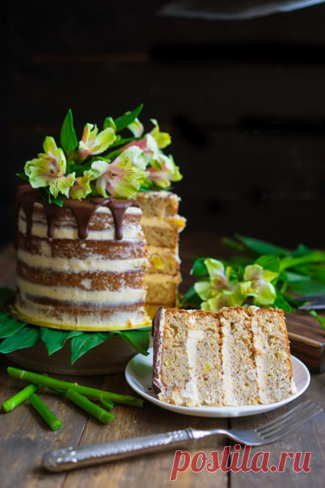 Удивительный торт "Колибри" - Andy Chef (Энди Шеф) — блог о еде и путешествиях, пошаговые рецепты, интернет-магазин для кондитеров Как приготовить большой голый торт с цветами, торт с бананами и ананасом, торт колибри, украшение торта цветами, пошаговый рецепт с фото, блог andychef.ru