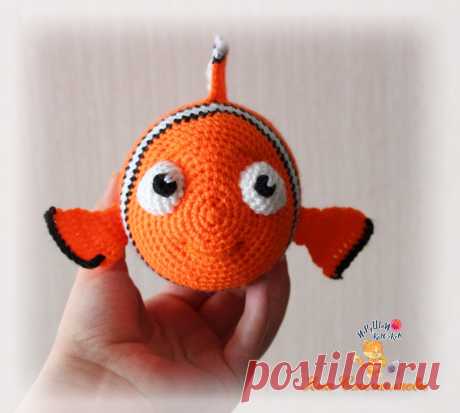 PDF рыбка-клоун Немо. FREE amigurumi crochet pattern. Бесплатный мастер-класс, схема и описание для вязания игрушки амигуруми крючком. Вяжем игрушки своими руками! Рыба, рыба-клоун, Немо из мультфильма, Nemo, fish. #амигуруми #amigurumi #amigurumidoll #amigurumipattern #freepattern #freecrochetpatterns #crochetpattern #crochetdoll #crochettutorial #patternsforcrochet #вязание #вязаниекрючком #handmadedoll #рукоделие #ручнаяработа #pattern #tutorial #häkeln #amigurumis
