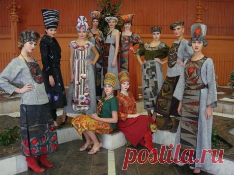 2011 12 ВЫСТАВКА "В МИРЕ ЛЮБИМЫХ ВЕЩЕЙ"
