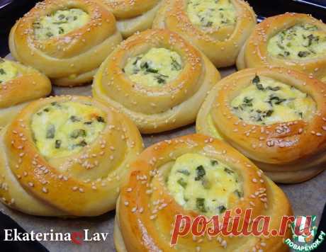 Ватрушки с сыром и зеленым луком – кулинарный рецепт