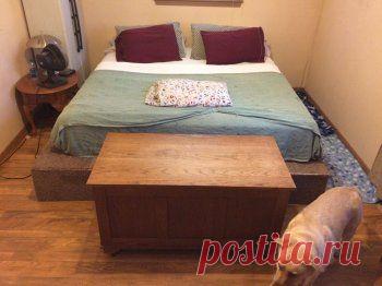 Делаем двуспальную кровать из деревянных паллет — Своими руками