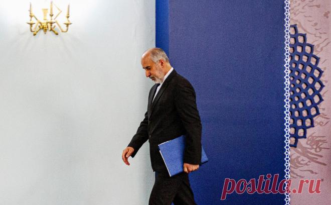 Иран отверг обвинения в обучении российских военнослужащих. МИД Ирана назвал беспочвенными и политически мотивированными обвинения в обучении российских военных управлению дронами. 28 августа Киев заочно обвинил в военном сотрудничестве с России генерала КСИР Моласареи