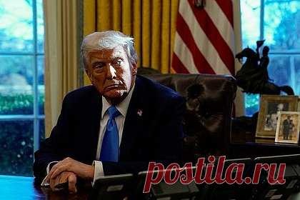 Иностранные студенты в США начали удалять мемы и лайки из-за Трампа