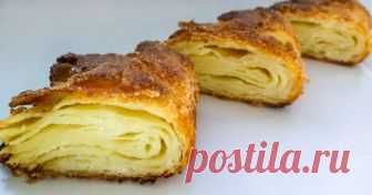 Творожное печенье Гусиные лапки - пошаговый рецепт с фото. Все мы помним печенье из детства Гусиные лапки. Густо посыпанное сахаром, хрустящее и очень вкусное. Готовить его было просто и даже детские руки справлялись с простым рецептом. Предлагаю вам рецепт творожного печенья который остался в моей памяти из детства и не менялся для нашей семьи уже много-много лет.