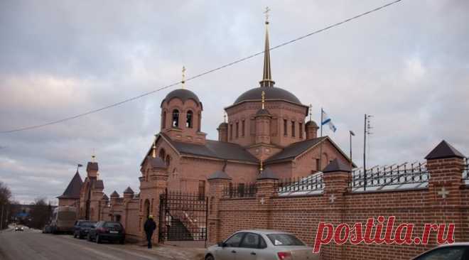 2019 декабрь. В Калужской области заново отстроен храм на родине адмирала Сенявина в деревне Комлево Боровского района
