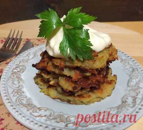 Деруны с жареным луком