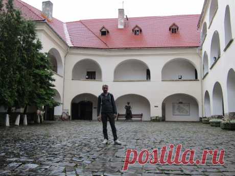 Замок ПОЛАНОК в Мукачево