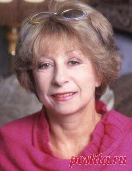 Жизнь Лии Ахеджаковой: пластическая операция и третий брак с мужчиной, который моложе её на 20 лет | Люблю Себя