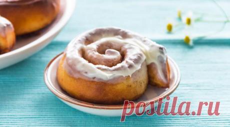 Булочки с корицей - ПУТЕШЕСТВУЙ ПО САЙТУ. Восхитительные булочки с корицей и сырной глазурью получаются не хуже, чем в знаменитом кафе. ИНГРЕДИЕНТЫДля глазури: 120 г сливочного сыра 60 г сливочного масла 1,5 стакана сахарной пудры 1/8 ч. л. соли 1/2 ч. л. ванильного экстракта Для начинки: 200 г коричневого сахара 2,5 ст. л. молотой корицы 80 г […]