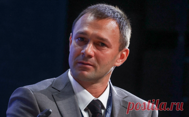 Дмитрий Сычев объявил об уходе с поста президента клуба Второй лиги. Сычев занимал пост президента «Иртыша» с января 2024 года. Он написал в соцсетях, что «всему есть предел» и через две недели он уедет из родного Омска