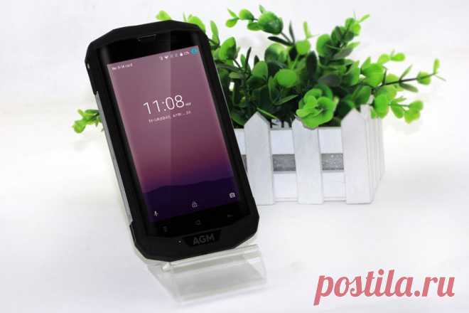 Легендарный смартфон IP68