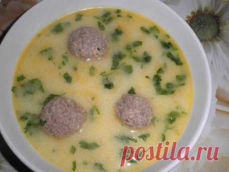 Сырный суп с фрикадельками