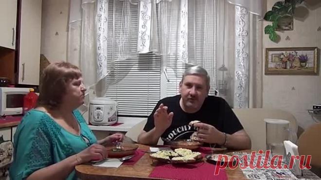 Гренки с чесноком и яйцами. Вкуснейшая закуска - отлично украсит даже праздничный стол.