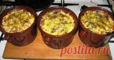 Есть такую вкуснятину через день… Для них это нормально.