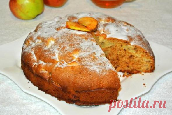 Медовый пирог с яблоками