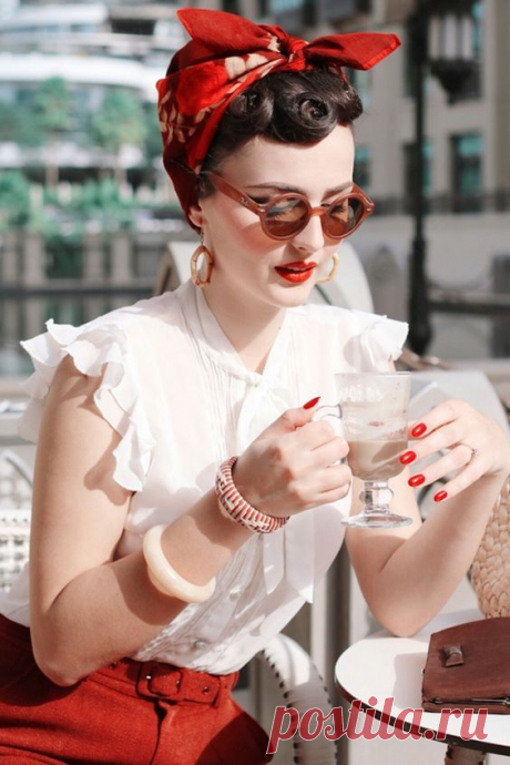 Прически в пин ап стиле на короткие волосы