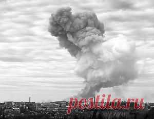 Украинская армия устроила в Донецке гигантский взрыв