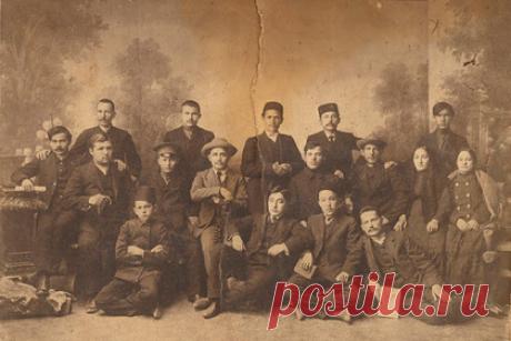 В Татарстане запустят новый туристический маршрут. В Казани 30 августа запустят новый туристический маршрут «Жизнь Тукая». Экскурсию планируется проводить на двух языках, ее организуют префектура «Старый город» и МБУ «Историческая среда». Жители и гости города смогут прогуляться по улицам и ключевым местам, связанным с жизнью и творчеством татарского поэта.