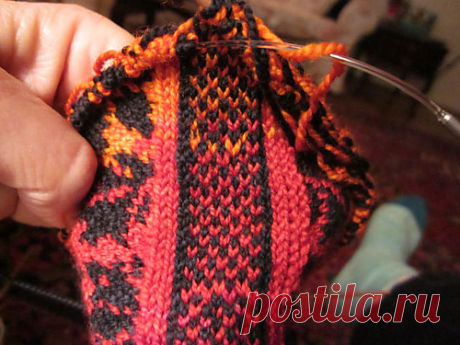 Ravelry: Project Gallery for Thistle pattern by Pinneguri
