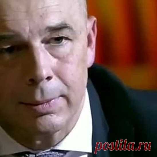 КАДИ-ЧА. 
Настоящая корейская кухня. Салат, горячее и закуска в одном блюде

Состав:
Баклажаны - 1 кг.
Репчатый лук - 0,5 кг
Помидоры - 1 кг.
Кинза - 1 пучок
Болгарский перец - 0,5 кг.
Чеснок - 1,5 головки
Соль / перец - чайная ложка / щепотка
Корейская соль (глутамат натрия) - щепотка (не обязательно)
Молотый красный острый перец Чили - столовая ложка
Соевый соус - 2 столовых ложки
Оливковое масло - 3-4 ст. ложки
Рис (в качестве хлеба (!)) - 300 гр.