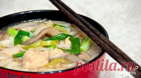 Cуп с вешенками и курицей - пошаговый кулинарный рецепт на Повар.ру