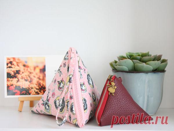 треугольная косметичка