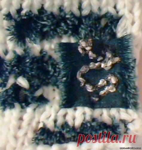 Эксклюзивное вязаное полотно с элементами из джинса