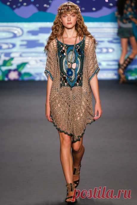 Anna Sui Spring 2014 Ready-to-Wear Fashion Show | Vogue
