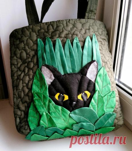 Сумка-тоут шоппер стеганная с объемной аппликацией Котик купить в интернет-магазине Ярмарка Мастеров по цене 2970 ₽ – X92A6RU, Сумка-тоут, Рошаль - доставка по России Сумка-тоут шоппер стеганная с объемной аппликацией Котик в наличии в интернет-магазине на Ярмарке Мастеров - 55850190. Сумка-тоут от Antiq-vintag. Размер: 29*28*8 см
Длина ручки: 47 см. Материал: хлопок, фетр, атлас, органза, синтепон, кожа, ручная стёжка. Гарантированная доставка по всей России. Отзывы...