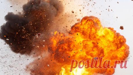 Гендиректору предприятия ВПК предъявили обвинение после удара ВС РФ по складам под Киевом. Служба безопасности Украины (СБУ) сообщила в Telegram-канале о задержании генерального директора оборонного предприятия и его заместителя из-за размещения склада боеприпасов около жилых домов в Вишневом Киевской области. По данным СБУ, ...