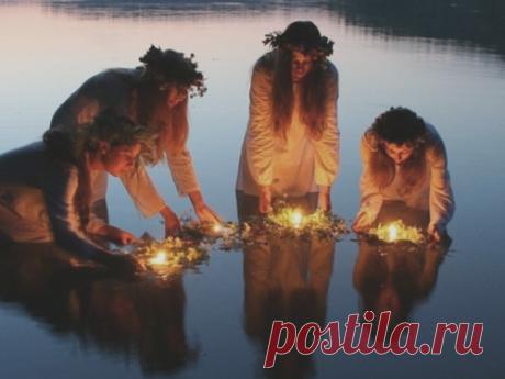 Иван Купала в ночь с 6 на 7 июля 2021 года: заговоры и обряды на деньги, любовь и удачу Иван Купала — большой народный праздник, в который издревле было принято проводить различного рода обряды. Эксперты рассказали о тех из них, которые вы легко можете провести сами.