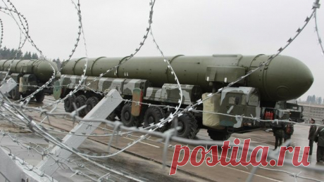С полигона Капустин Яр в субботу вечером стартовала межконтинентальная баллистическая ракета РС-12М «Тополь». Это был испытательный пуск, произведенный в 18:13 по московскому времени. 537