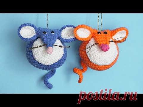 Мышка-шарик на елку крючком Lila Knitt).