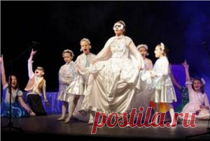 Фестиваль любительских самодеятельных театров «Жили-были» 

С 13 по 16 апреля в Калининграде пройдет VI Открытый областной фестиваль любительских театров и студий художественного слова «Жили-были». Организаторами являются Министерство по культуре и туризму Калининградской области и областной Дом народного творчества...
http://www.randevu39.ru/novosti-kaliningrada/2303/