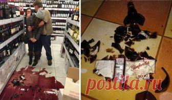 Должен ли посетитель возместить ущерб, если в супермаркете разбил бутылку вина Что делать, если испортил товар в супермаркете. Возможность самостоятельно выбрать товар в супермаркете привлекает, но всегда есть риск случайно уронить что-то или задеть, разбить или повредить упаковку...