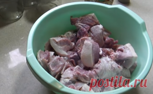 Тушёнка по-деревенски без автоклава. Мама готовит вкусную домашнюю тушенку | Рецепты и заготовки | Яндекс Дзен
