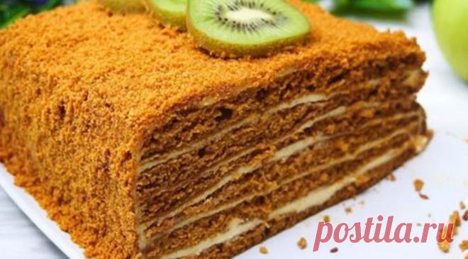 Медовик необычным способом и без раскатки. - Кулинарный Гуру Медовый тортик необычным способом приготовления. Получается безумно вкусный и ароматный. Готовится очень...