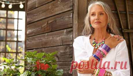 10 секретов молодости
Челка Челка помогает скрыть морщинки на лбу и делает лицо визуально моложе. Использование антиоксидантов Антиоксиданты защищают кожу от воздействия окружающей среды, нейтрализуя свободные радикалы – молекулы, провоцирующие повреждение клеток дермы. Антиоксиданты содержатся в определенных продуктах — например, в винограде, голубике, шпинате. Но пища не в состоянии восполнить...
Читай дальше на сайте. Жми подробнее ➡