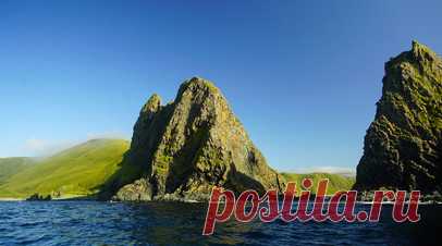 Востоковед: слова министра Кикавады о Курилах не являются сменой позиции Токио. Выговор японскому министру по делам Окинавы и «северных территорий» (так в стране называют южную часть Курил) Хитоси Кикаваде за то, что назвал эти территории «заграничными», связан с крайней болезненностью территориального вопроса для страны. Об этом в беседе с RT заявил руководитель Центра японских исследований Института Китая и современной Азии РАН Валерий Кистанов. Читать далее