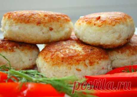Отличные котлеты из кальмаров! Самый необычный и вкусный рецепт. Бонус - соус с маринованными огурчиками. | Правильно, готовим! | Дзен