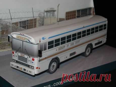 Sheriff's bus - Cook County - Paperdiorama - Donwload Free Paper Model