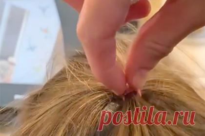 Женщина раскрыла простой способ удалить запутавшуюся в волосах резинку. Женщина раскрыла простой и безболезненный способ распутать колтун и удалить запутанную в волосах резинку. Пользовательница Даниель Элдер (Danielle Elder) опубликовала ролик с лайфхаком, с помощью которого она удалила запутавшуюся резинку из волос своей дочери. Для этого она использовала лимонное масло.